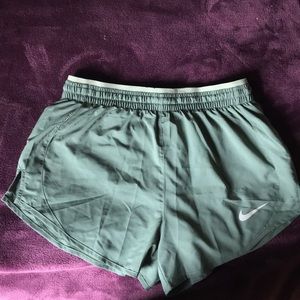 Nike XS Moss Green Sports Shorts